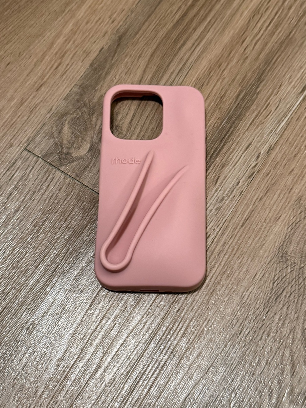 RHODE Silicone iPhone Case for iPhone 16 Pro in "Ribbon"